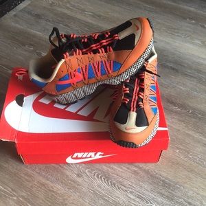 Nike Air Humana’17 QS